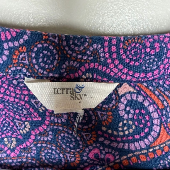 Terra & Sky Blouse Blue Pink Purple Paisley Print 100% Viscose Size 3X - Picture 2 of 9